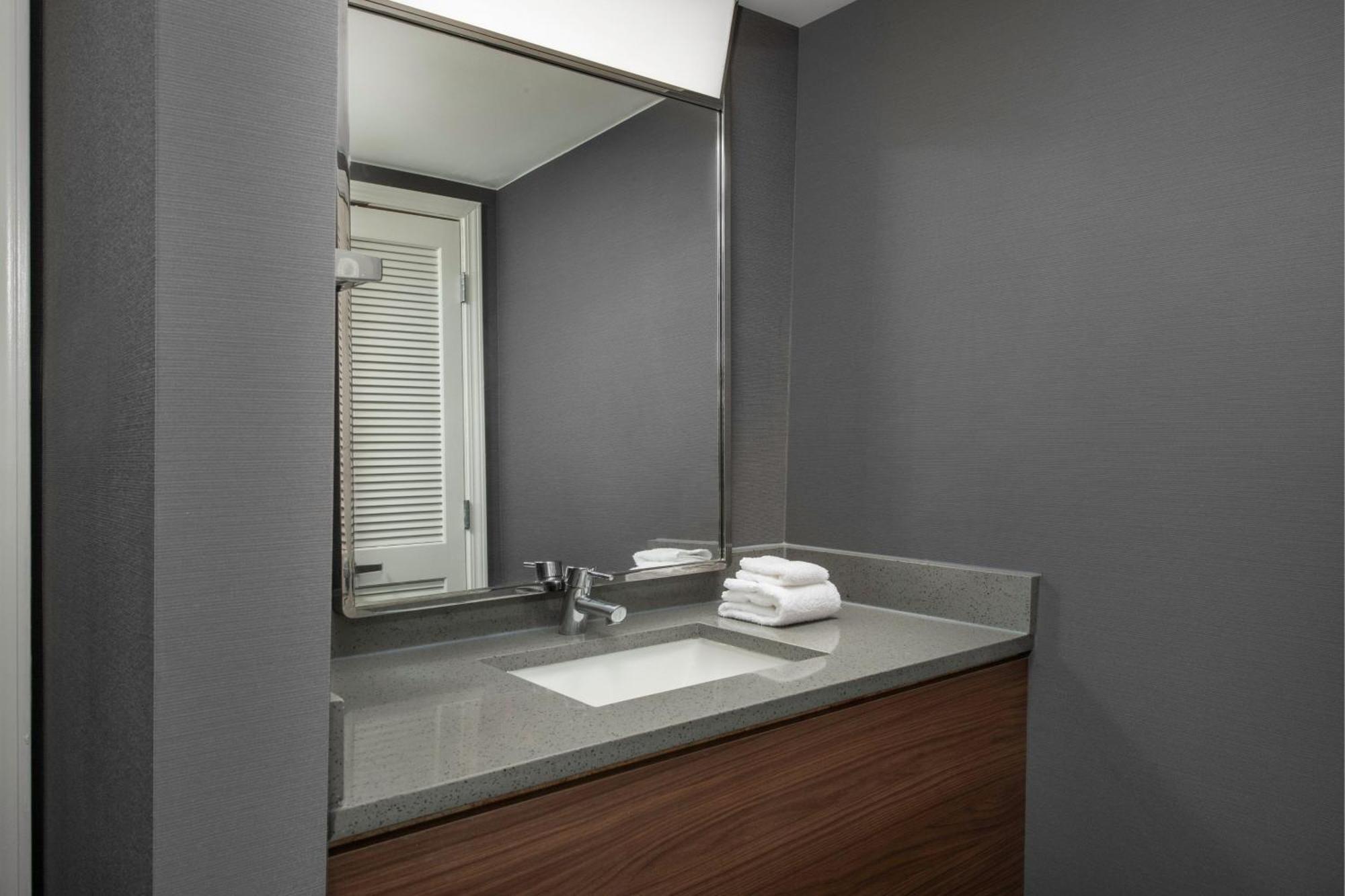 Courtyard By Marriott Dothan Zewnętrze zdjęcie