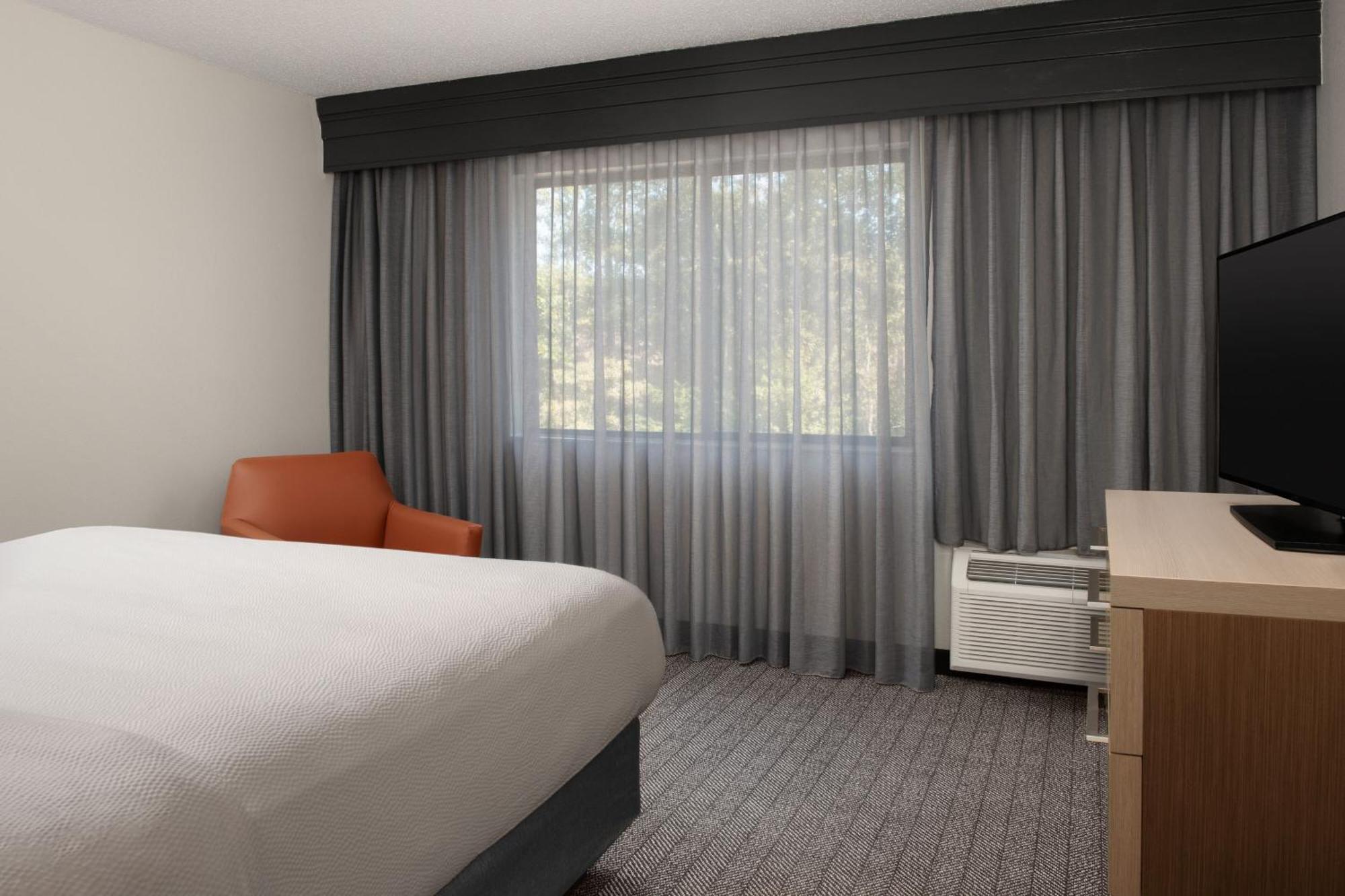 Courtyard By Marriott Dothan Zewnętrze zdjęcie