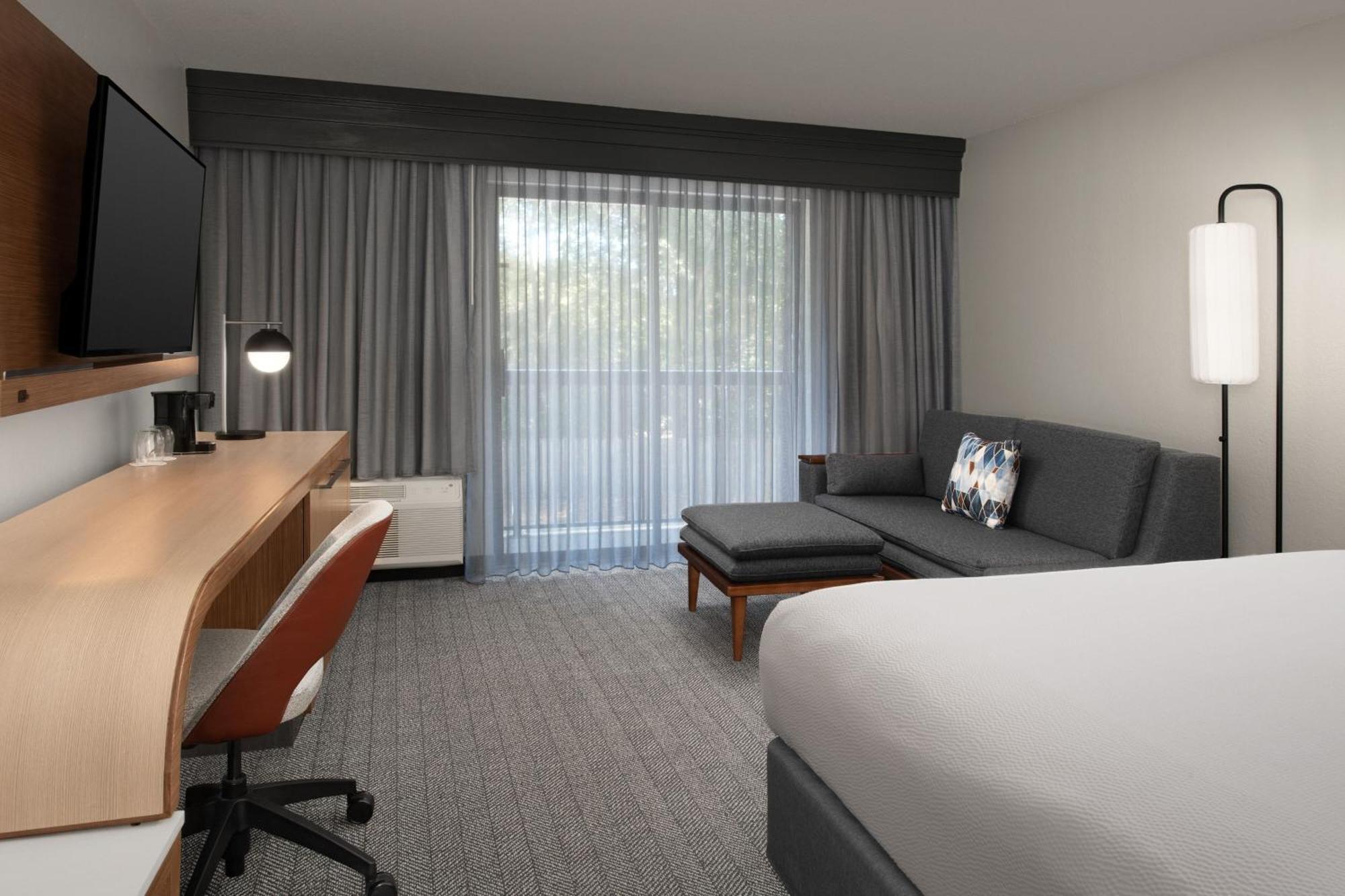 Courtyard By Marriott Dothan Zewnętrze zdjęcie